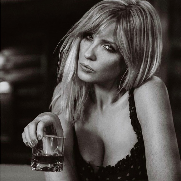 Meet your Posher! - Picture 1 of 1